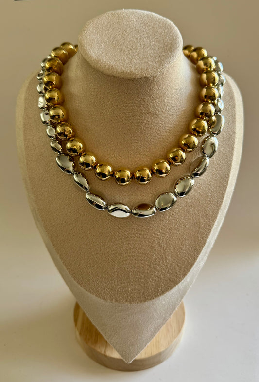 AMORA NECKLACES