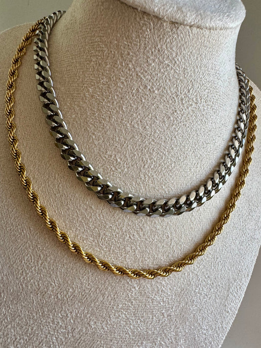CAMI NECKLACES DUO